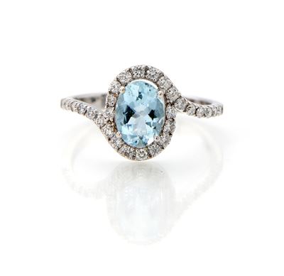 Anello in oro bianco 750/000 con acquamarina e diamanti, misura 15