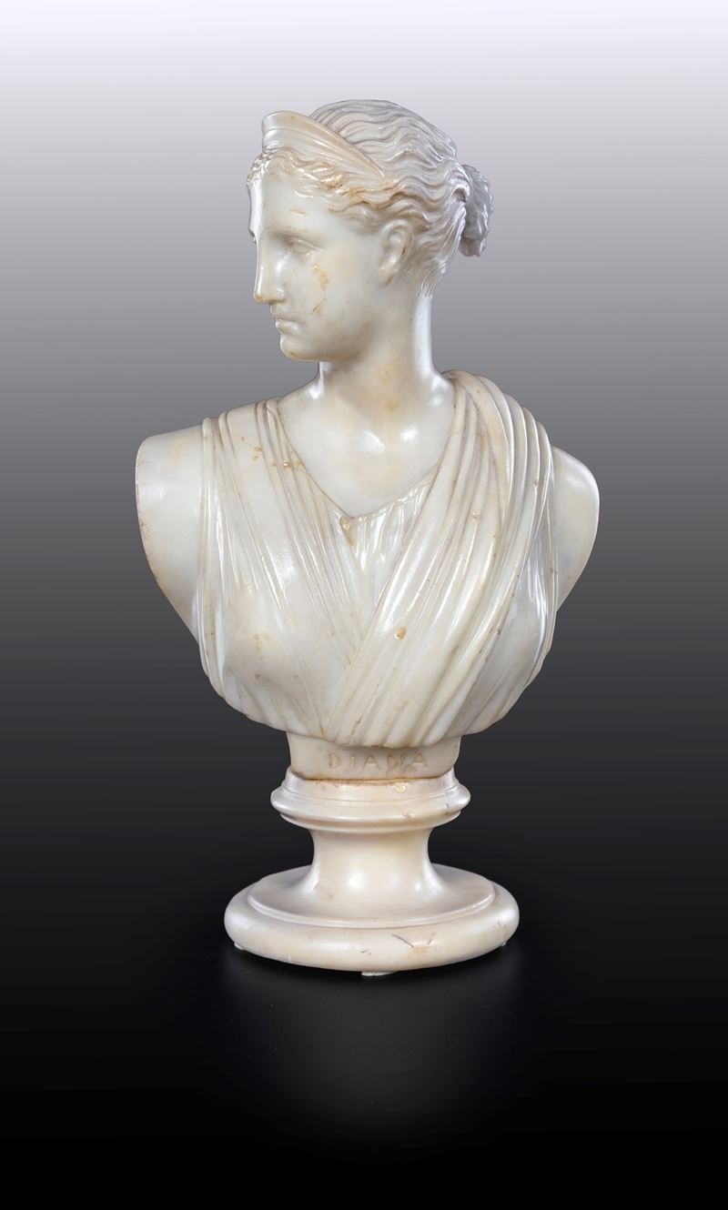 Piccolo busto in alabastro raffigurante Diana, XIX secolo