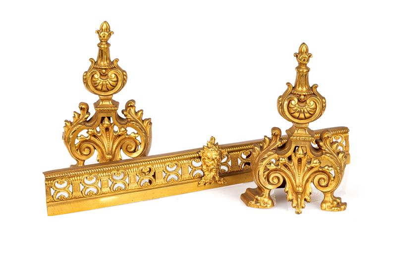 Finitura da camino in bronzo dorato, XIX secolo