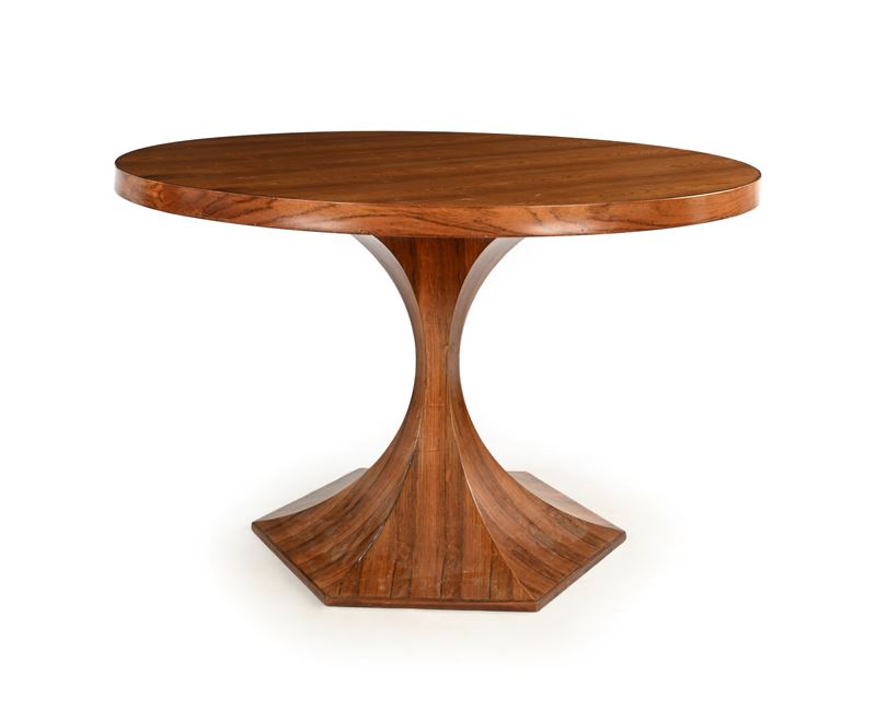 Elegante tavolo rotondo in legno con base esagonale, prod. Italia anni '50