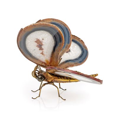 Farfalla in metallo dorato, XX secolo, con ali in geode di agata