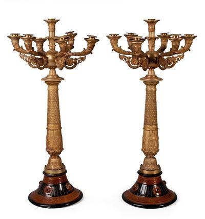 Coppia di Candelabri a Sette Fiamme