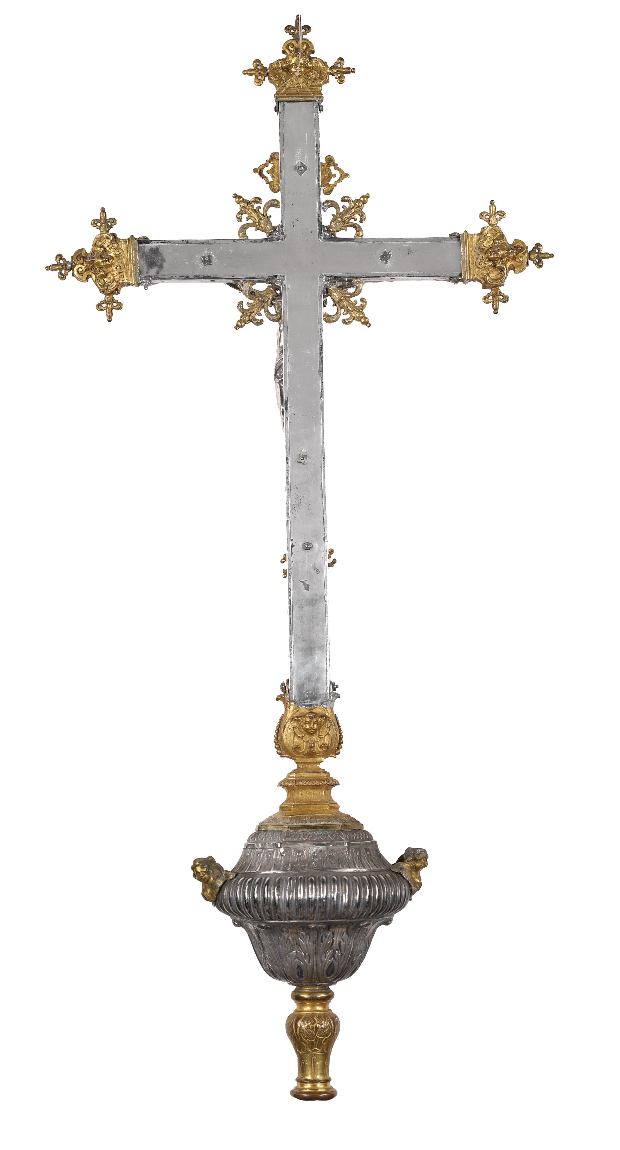 Manifattura italiana (ambito romano o centro-meridionale), Croce processionale in argento con pun...