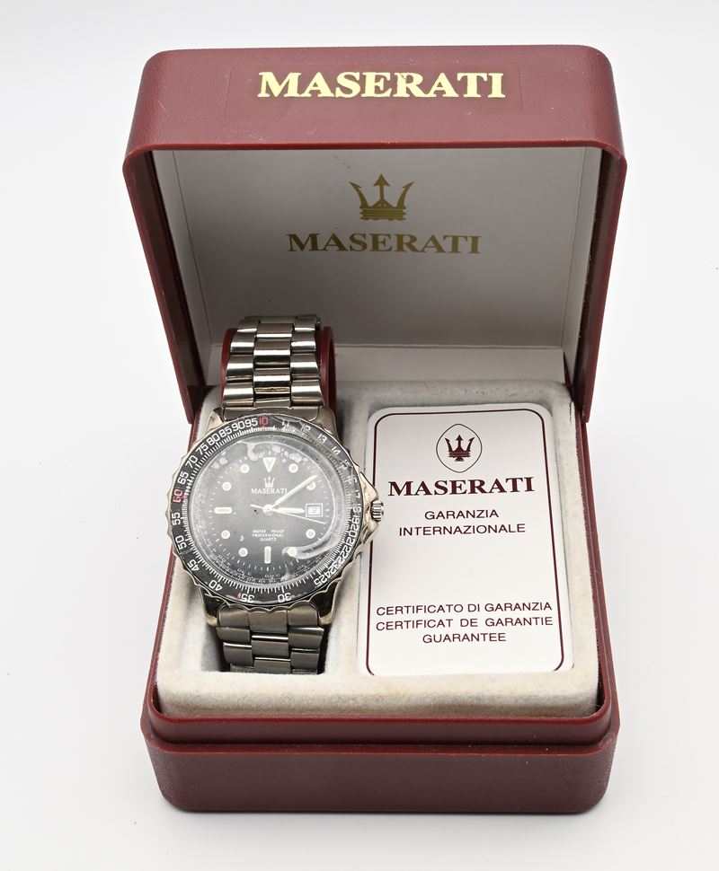 Maserati - Orologio da polso al quarzo con datario da uomo in metallo con fondello in acciaio. Co...