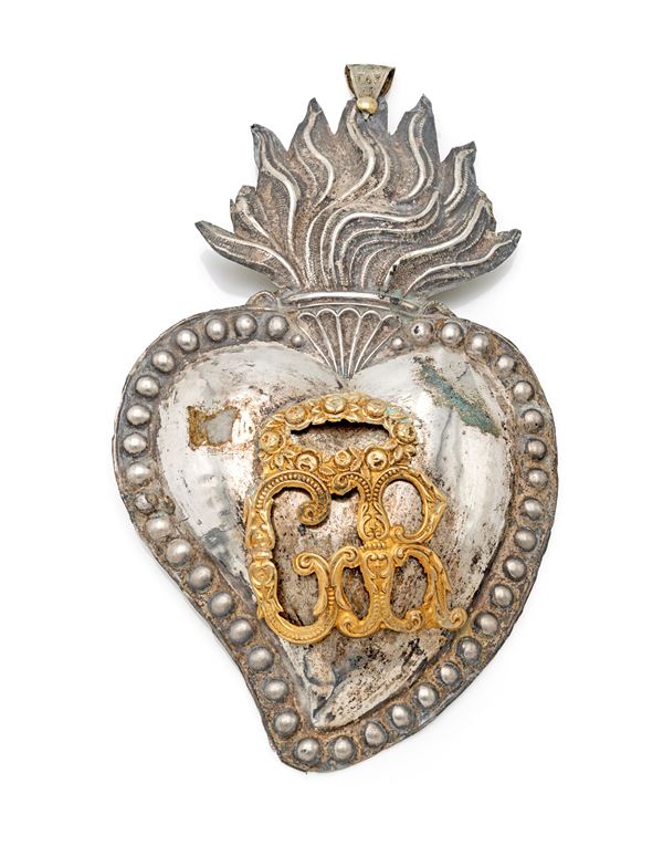 Ex voto a cuore in lamina d'argento
