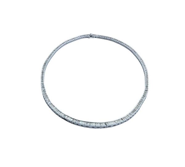 COLLIER IN PLATINO CON DIAMANTI BAGUETTE