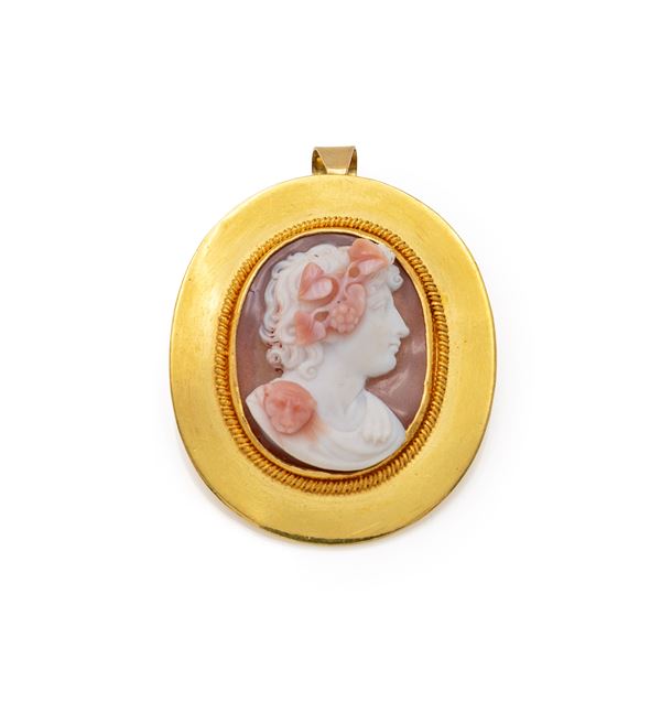 Pendente - spilla in oro e cammeo