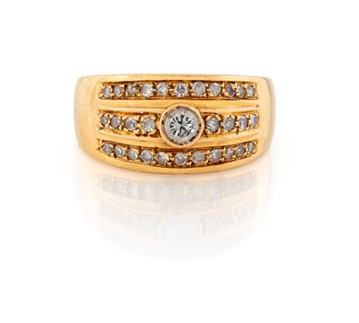 Anello in oro giallo 750/000 con brillanti