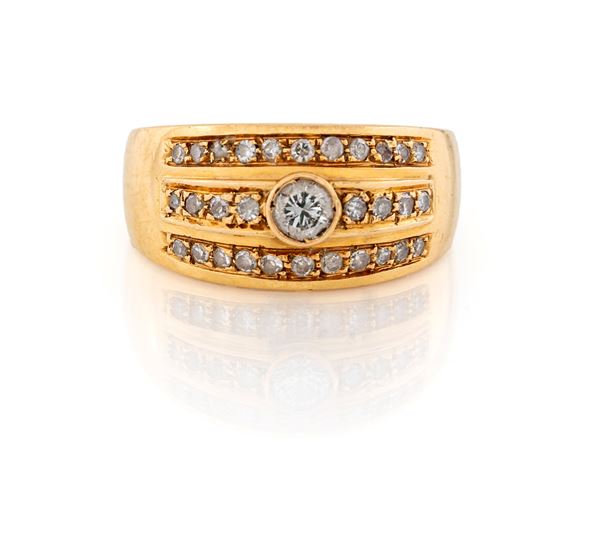 Anello in oro e brillanti