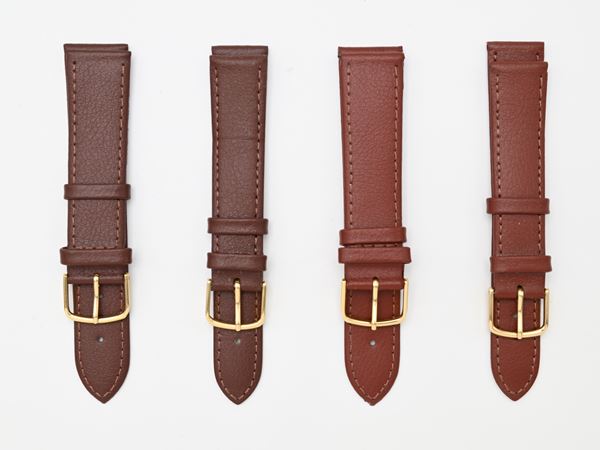 4 cinturini nuovi in vitello (Calf grain): 2 marrone chiaro e 2 marrone scuro da 18 e 20 mm con fibbie dorate