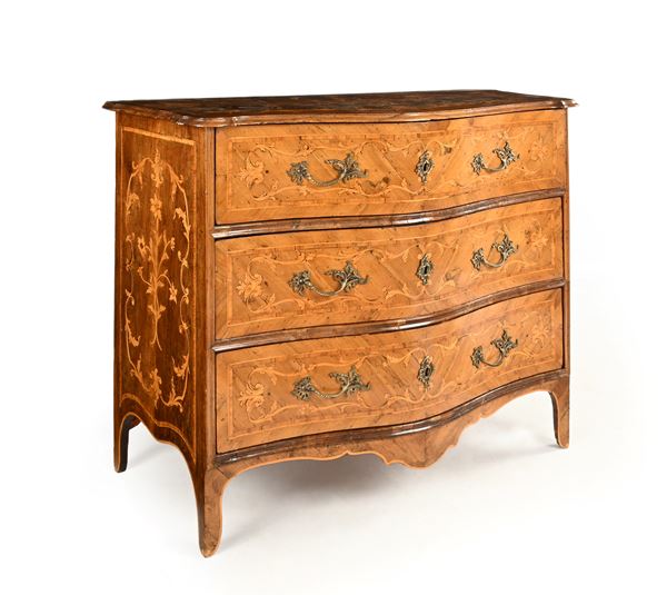 Cassettone in legno intarsiato, Piemonte, XVIII secolo