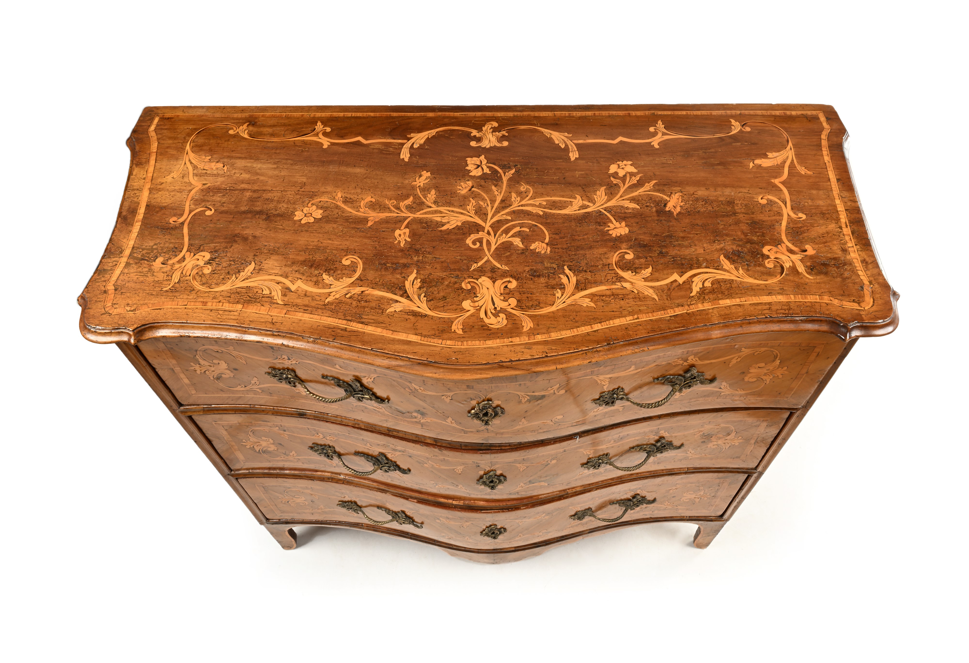 Cassettone in legno intarsiato, Piemonte, XVIII secolo