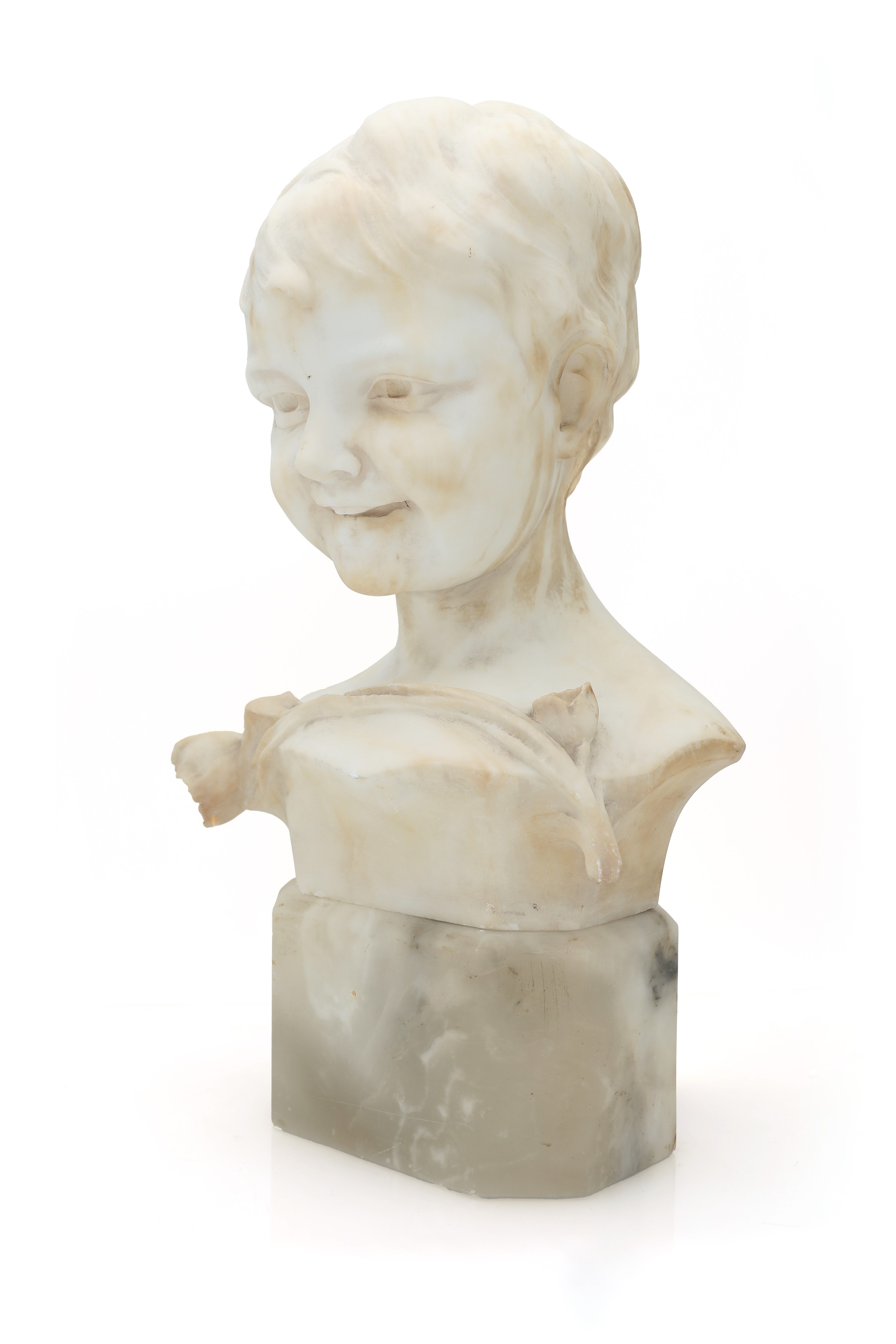 Scultore Fine XIX/inizi XX Secolo - Bambina sorridente in alabastro