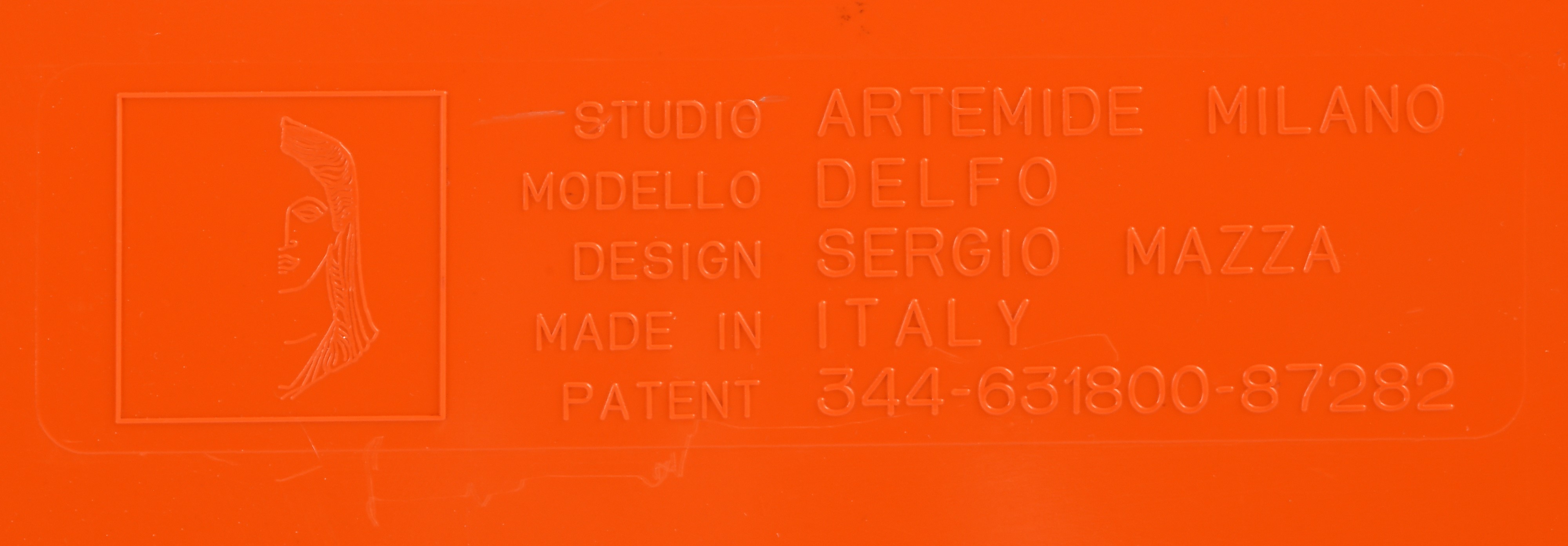Specchiera modello Delfo prod. Artemide