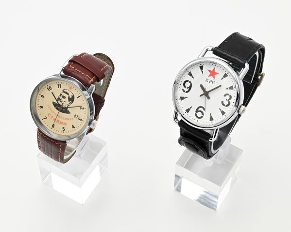 2 orologi da polso a carica  manuale russi da uomo in metallo cromato