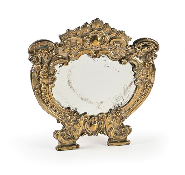 Cartagloria in lamina dorata sbalzata, con specchio