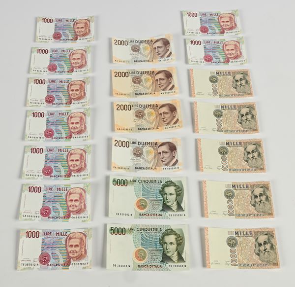 Repubblica Italiana Banconote FDS: (5) 1.000 Lire Marco Polo 06/01/1982 Ciampi/Speziali (IF009863/67Q); (9) 1.000 Lire Montessori 03/10/1990 Ciampi/Speziali (CA533110/15S - TE357010/12Y); (4) 2.000 Lire Marconi 03/10/1990 Ciampi/Speziali (AA402013E AA402091 BA316211E PA598549D); (2) 5.000 Lire Bellini 04/01/1985 Ciampi/Speziali (CB925202N DB285685N)  - Auction Time Auction - Numismatic - Casa d'Aste Arcadia