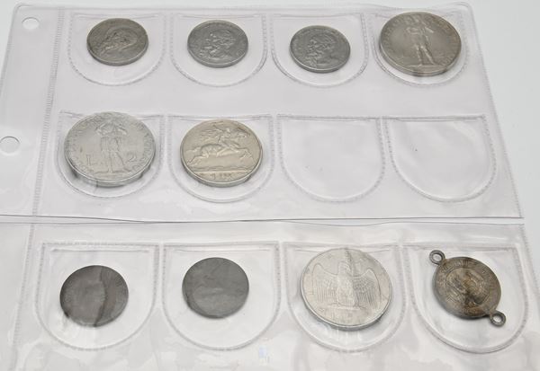 2 Lire 1941; 5 Cts Aquila 1936 e 1943 Vittorio Emanuele III Regno d'Italia; 5 monete Pio XI e Pio XII Città del Vaticano; 1 medaglietta San Marino e 1 Lek 1926