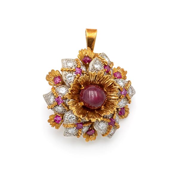 Pendente spilla in oro, brillanti e rubini