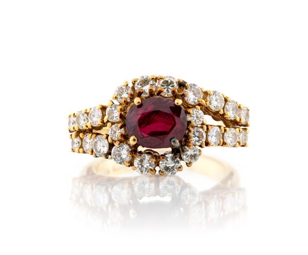 Anello in oro, brillanti e rubino
