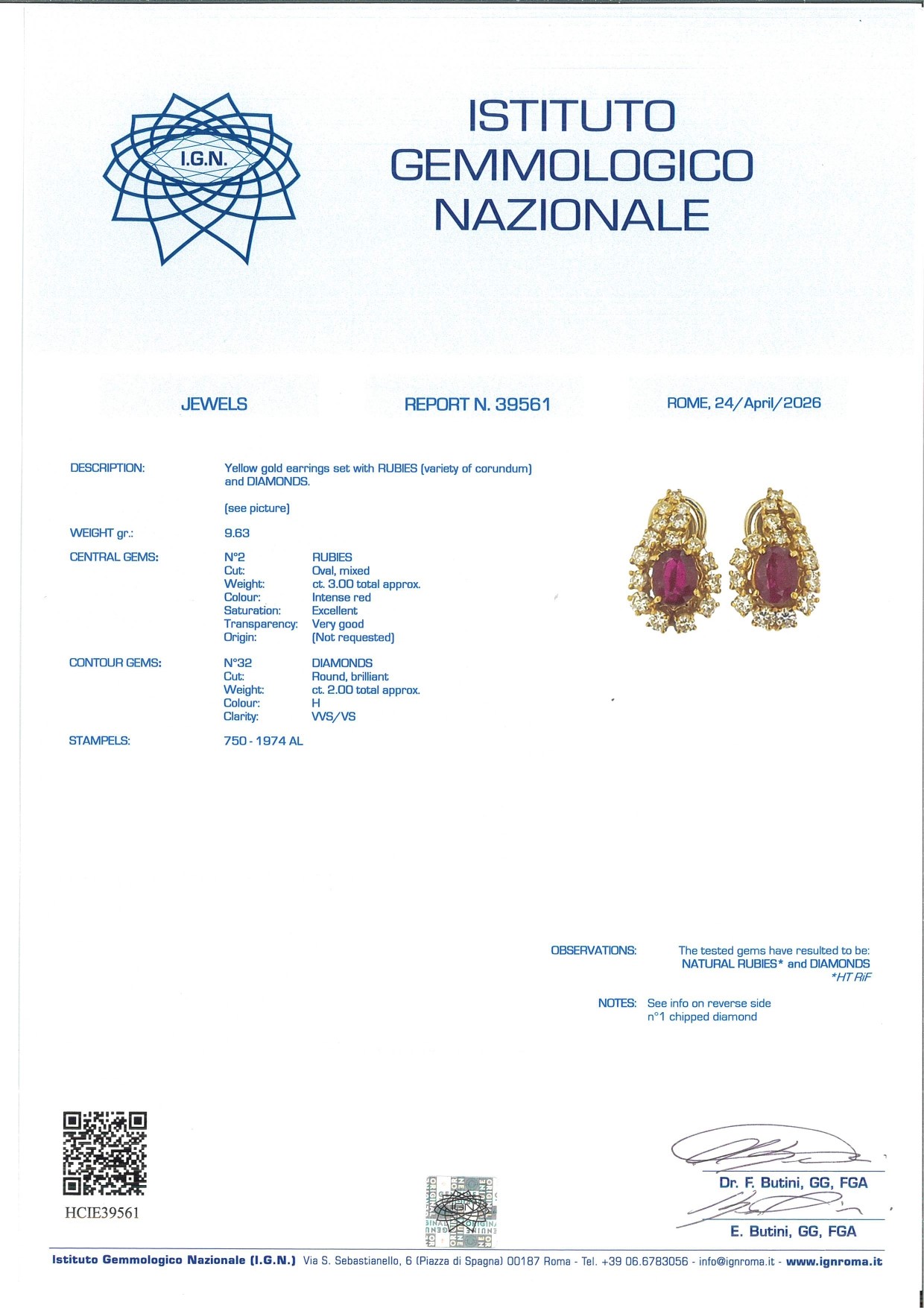 Coppia di orecchini i oro, rubini e brillanti