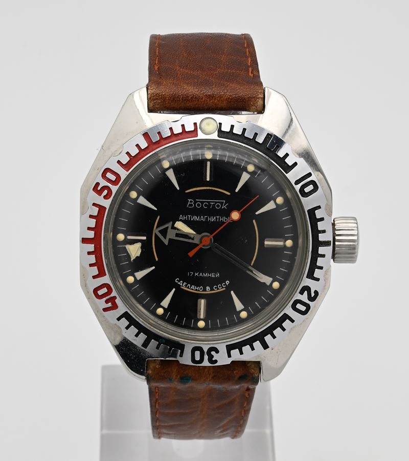 Vostok Antimagnetico - Orologio da polso a carica meccanica da uomo in metallo cromato con fondel...