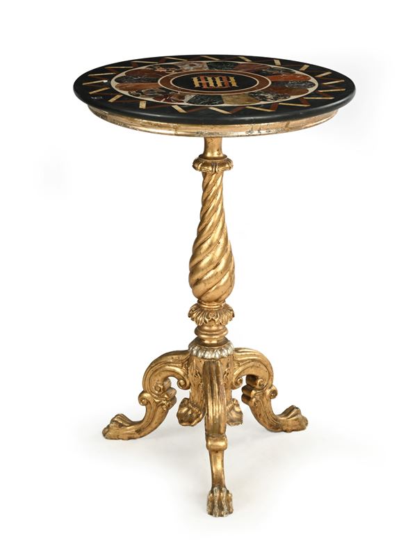 Tavolino in legno dorato con piano circolare in commesso di marmi rari, XIX secolo