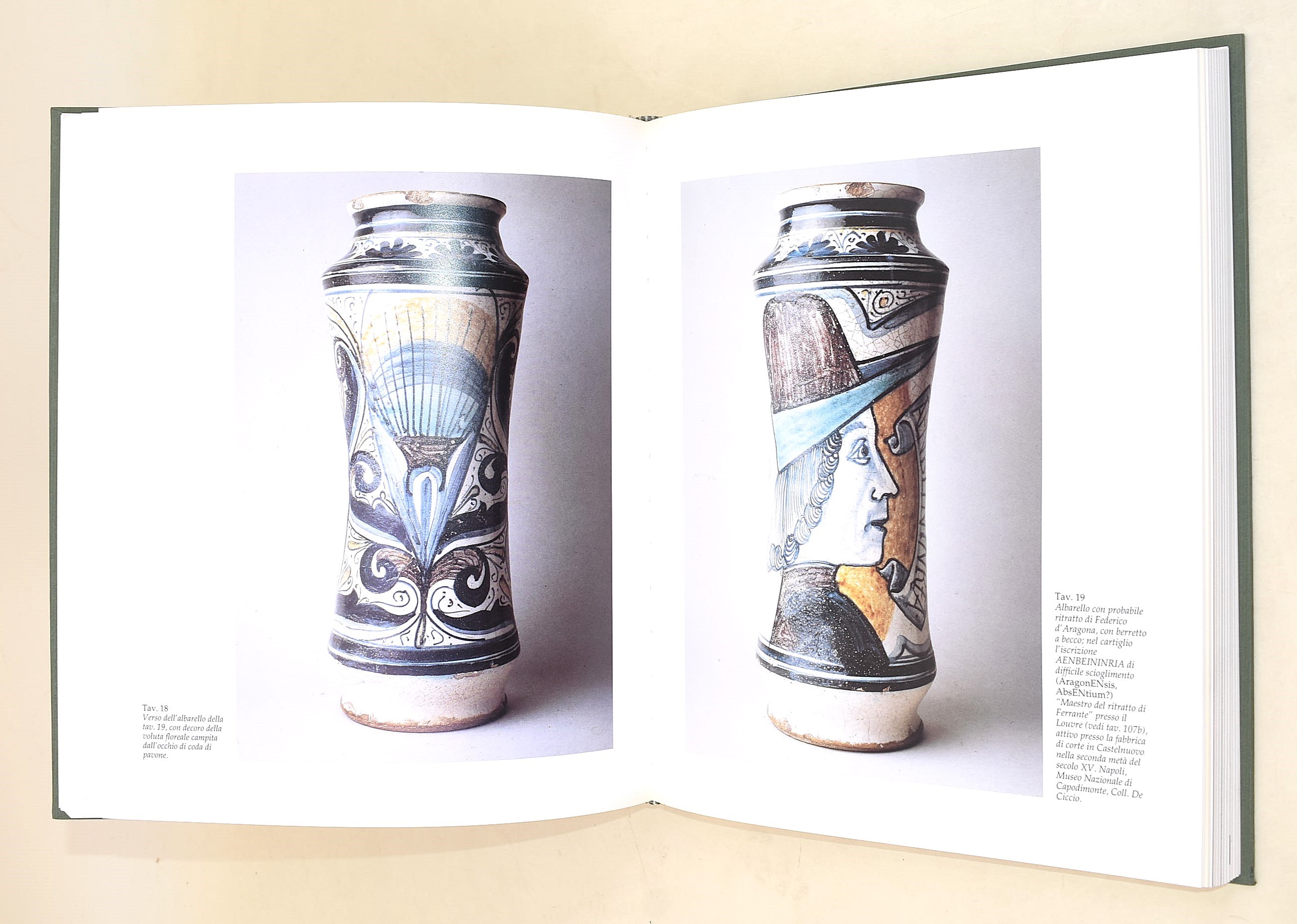 Donatone, Guido: La maiolica napoletana del Rinascimento, 1994
