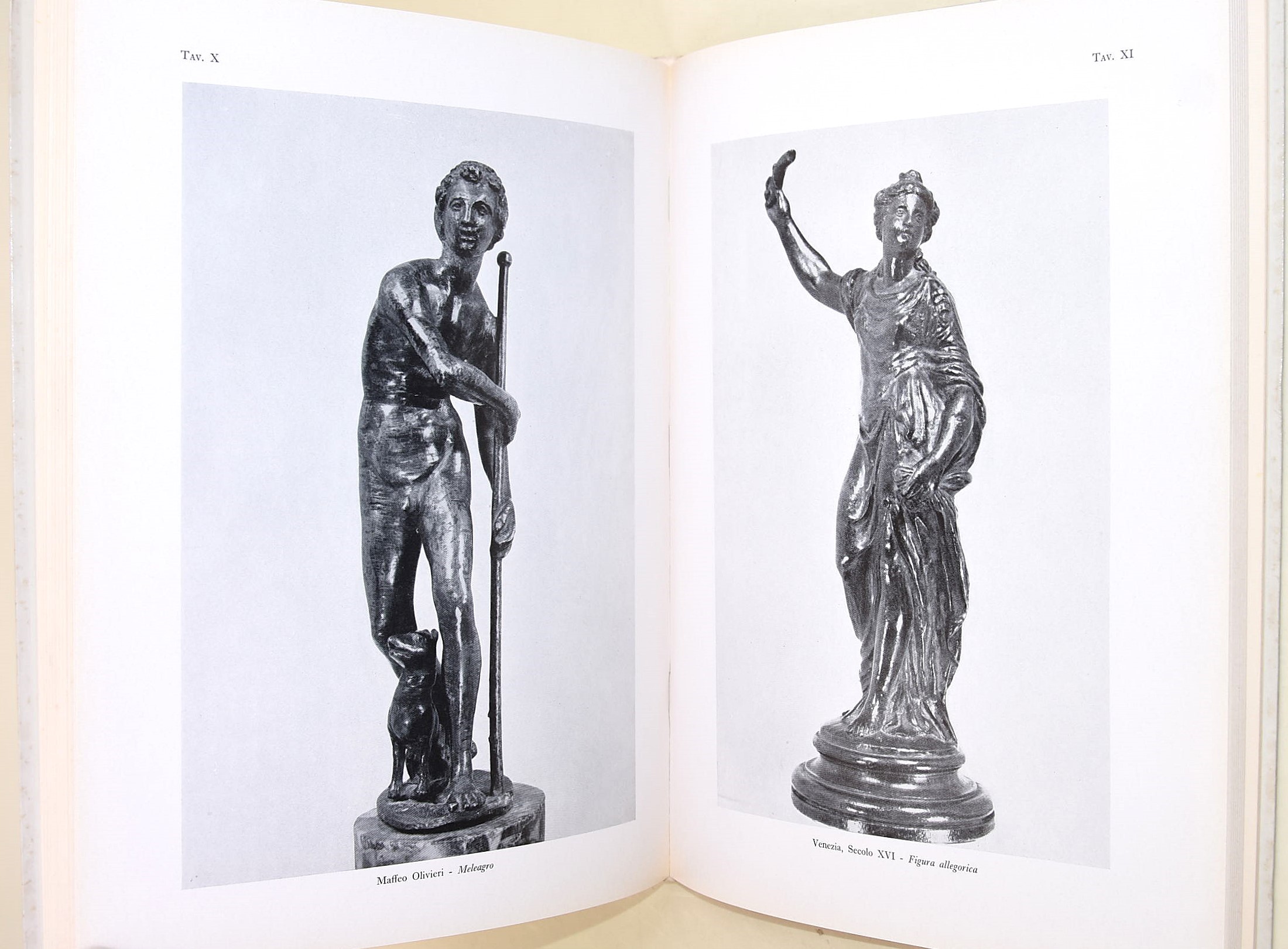 Mariani, Valerio: Studiando Piranesi (1938) e La Collezione Auriti. Catalogo (1964)