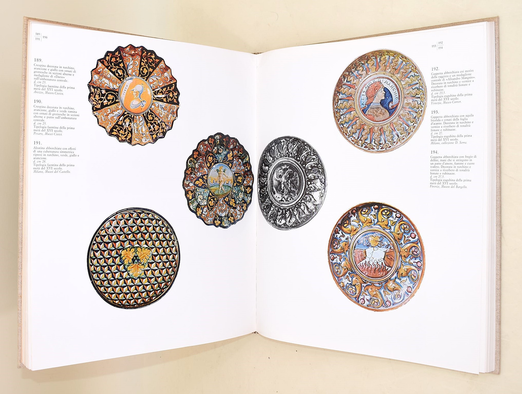 Conti, Giovanni; Architettura e decorazione di interni, 1967 / Conti, Giovanni; L’arte della maio...
