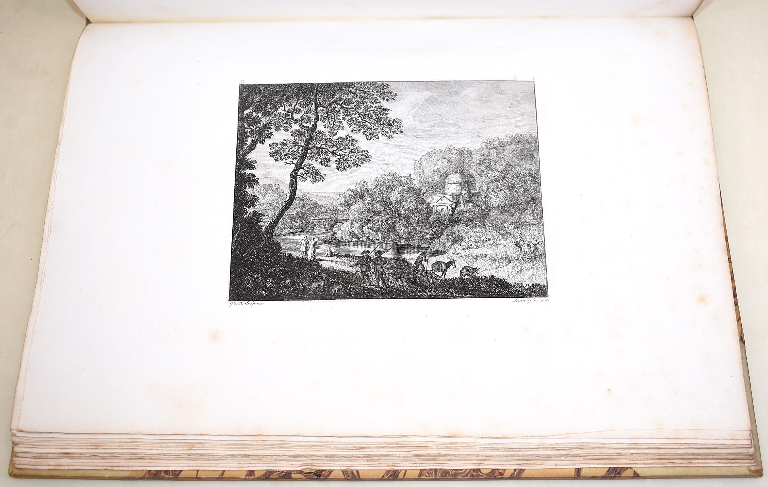 Imp. et Royale Galerie de Florence dessinée parle professeur Gozzini et gravée par le chevalier P...