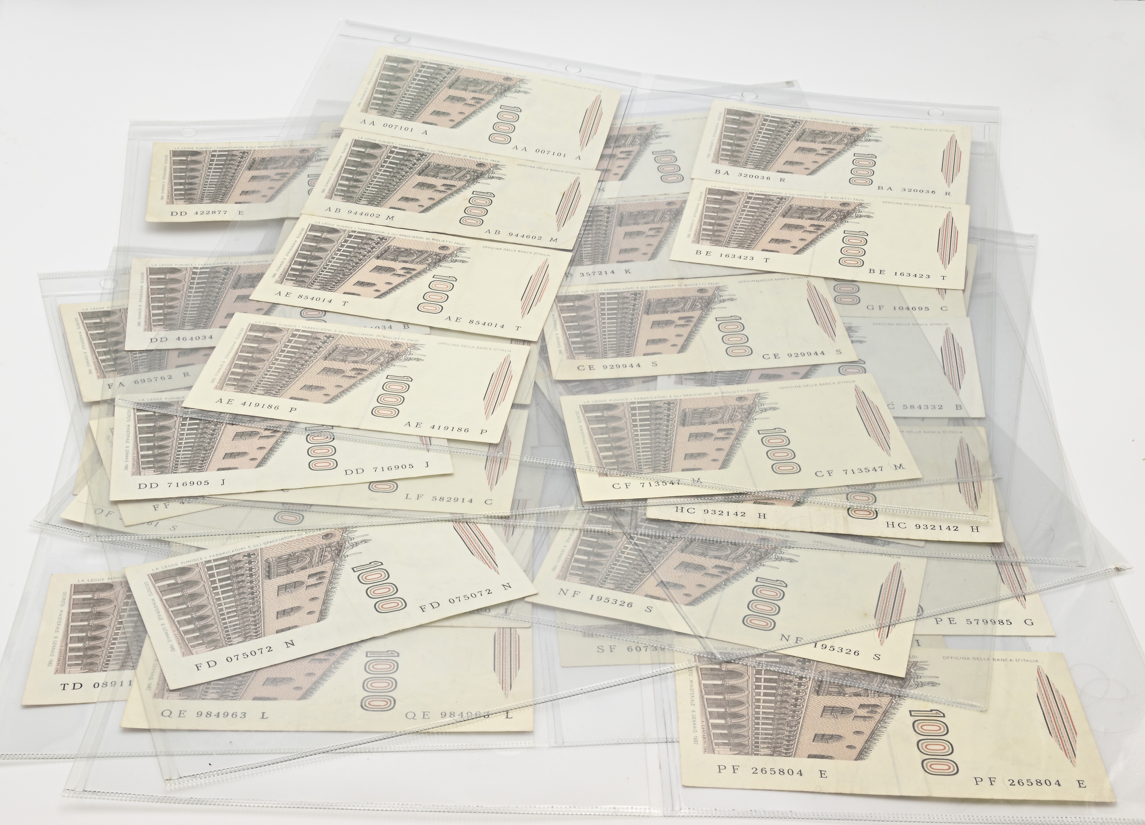 Repubblica Italiana, Banconote da 1.000 Lire “Marco Polo” (lotto di 53)
