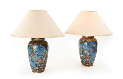 Coppia di lampade in metallo cloisonné, XIX secolo
