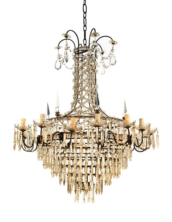 Lampadario in cristallo a sedici luci, fine del XIX secolo