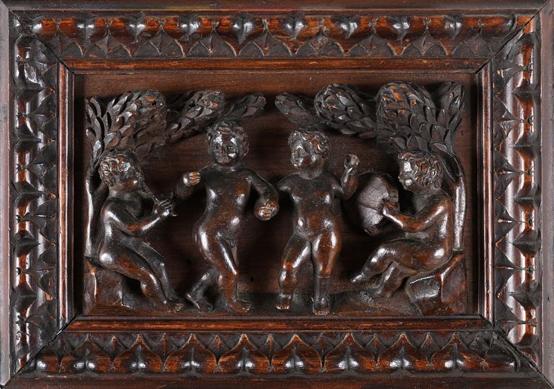Altorilievo in legno con putti musicanti e danzanti, XIX secolo
