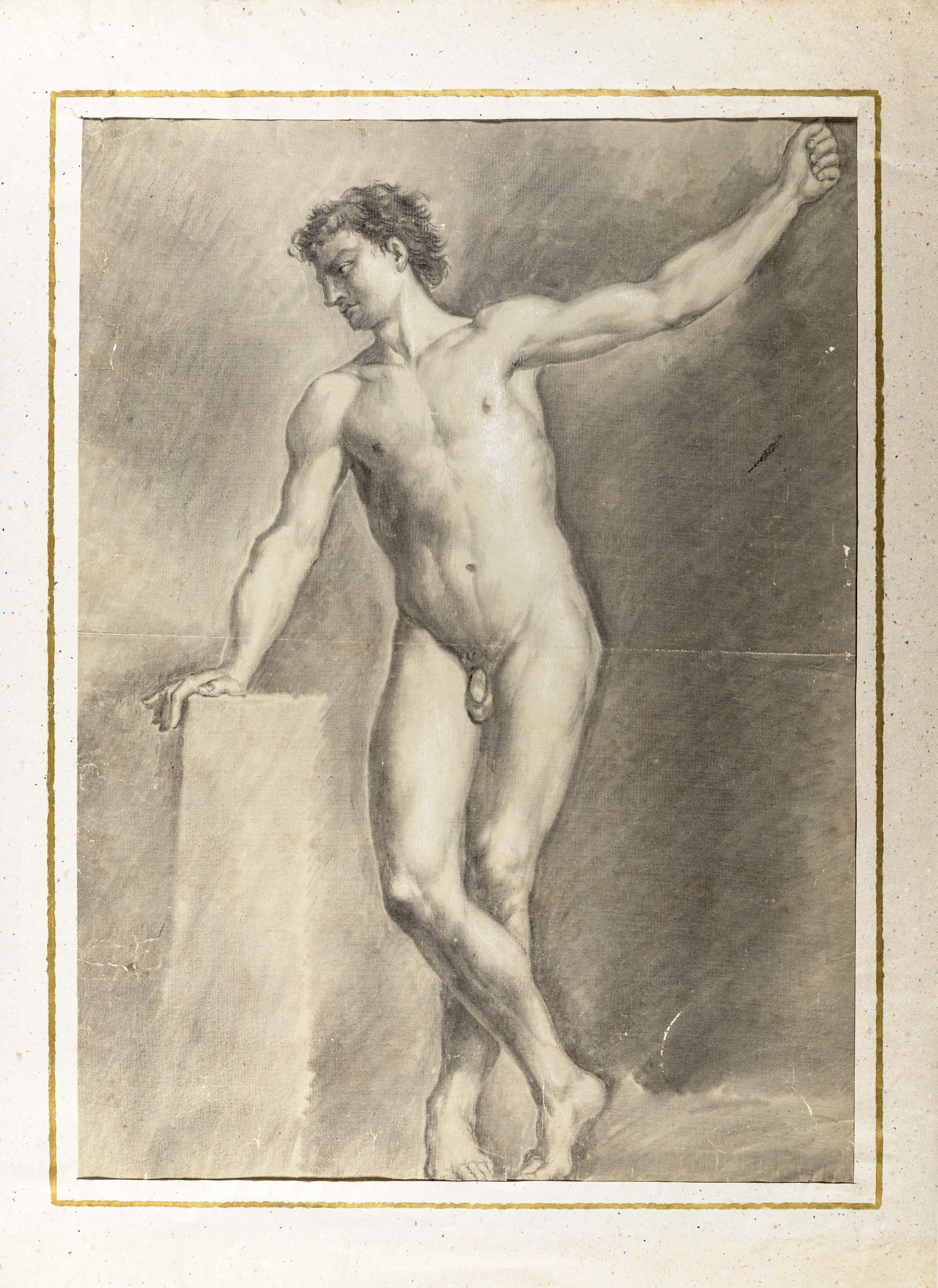 Studio di nudo accademico poggiante su base