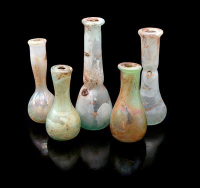 Vasi in vetro di Murano, modello Scavo (lotto di cinque esemplari)