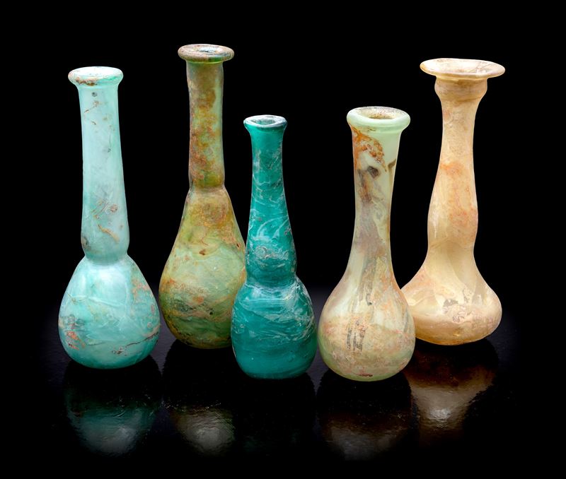 Vetreria Cenedese, Lotto di cinque vasi in vetro di Murano, modello Scavo