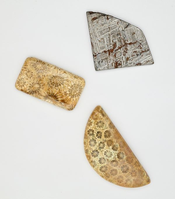 Lotto di 3 grandi quarzi