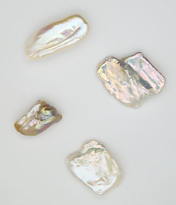 Lotto di 4 perle keshi di acqua dolce