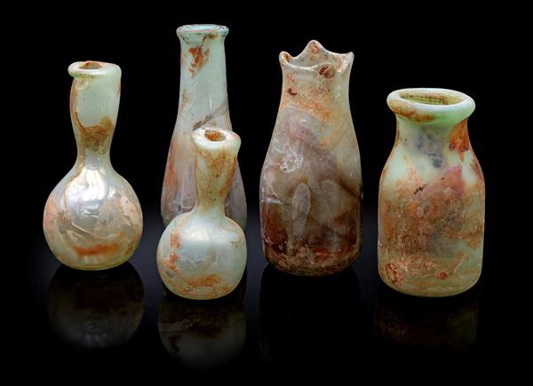 Lotto di cinque vasi modello Scavo in vetro di Murano