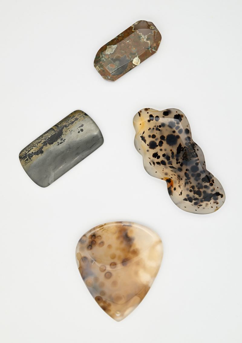 Lotto di 4 grandi agate