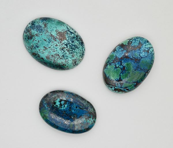 Lotto di 3 crisocolla in taglio ovale