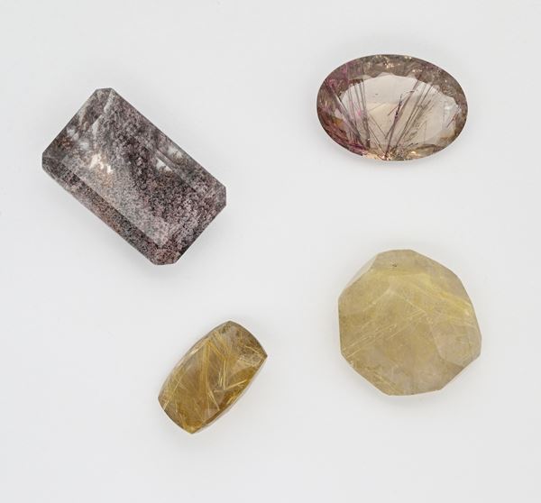 Lotto di 4 quarzi rutilato in taglio ovale, smeraldo e fantasia