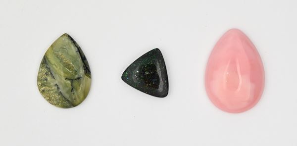 Lotto di 3 opali a goccia multicolor