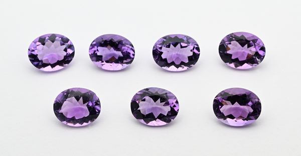 Lotto di 7 ametiste in taglio ovale