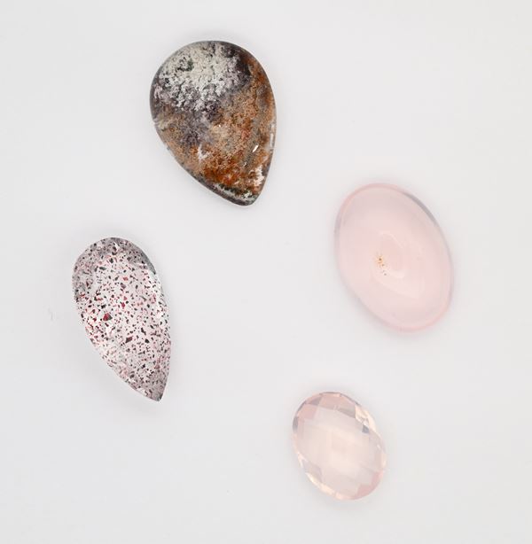 Lotto di 4 quarzi taglio ovale cabochon e goccia