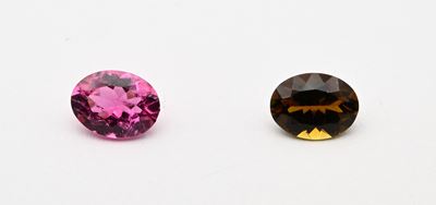 Tormaline, Due pietre in taglio ovale (una rosa e una brown)
