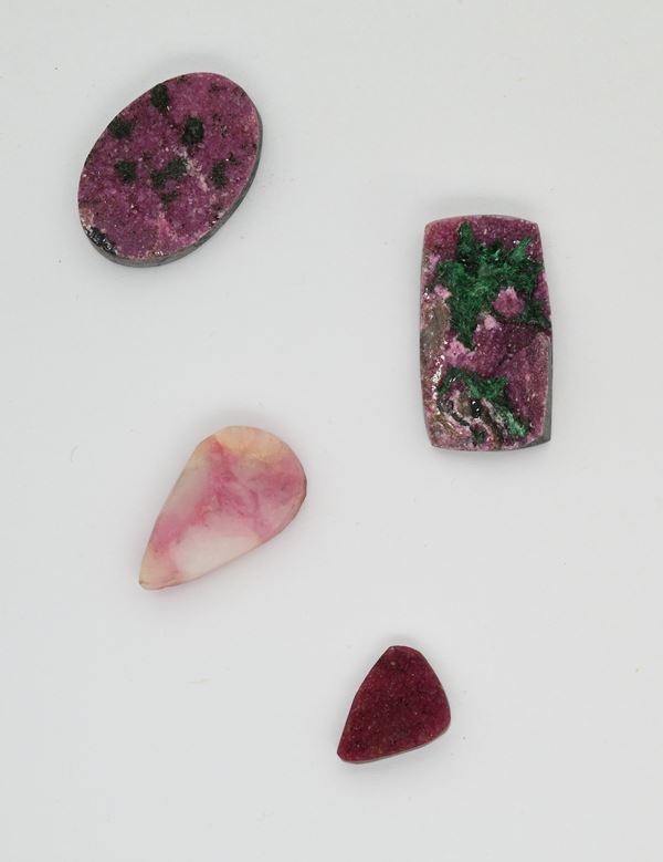Lotto di 4 cobalto calcite in vari tagli