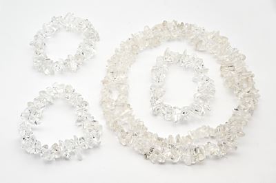 Cristallo di rocca, collana e tre bracciali
